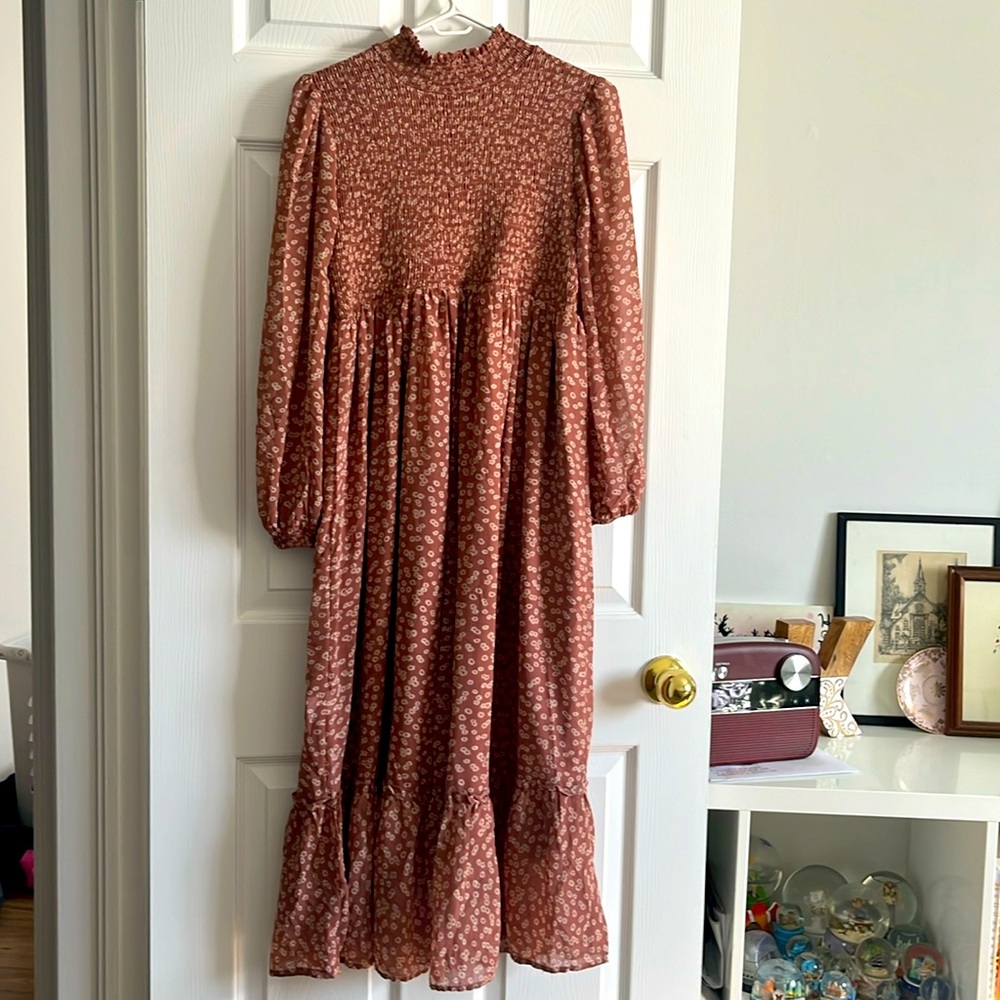 In Loom Brown long dress with flowers in cream